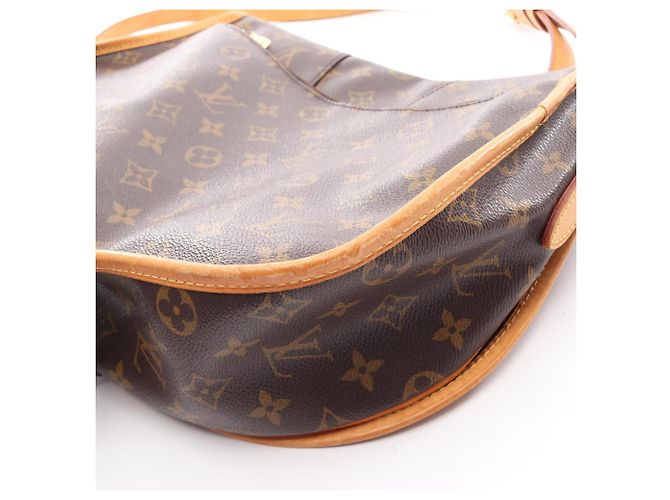 Borsa a Spalla Louis Vuitton Menilmontant MM Marrone - vista 15