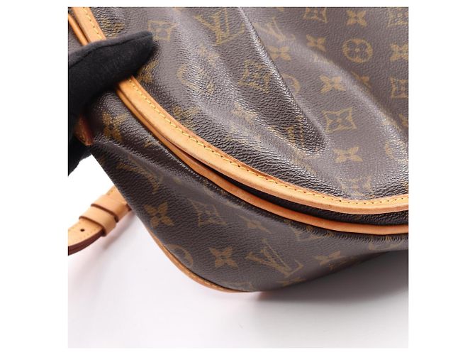 Borsa a Spalla Louis Vuitton Menilmontant MM Marrone - vista 9
