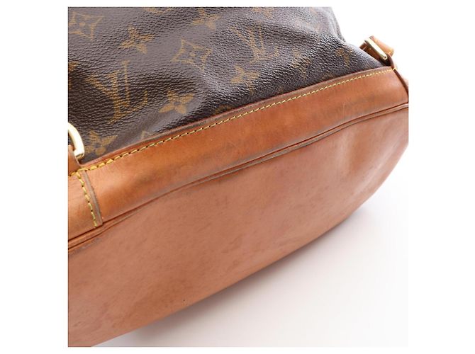 Zaino/Borsa Louis Vuitton Montsouris GM Marrone - vista 10