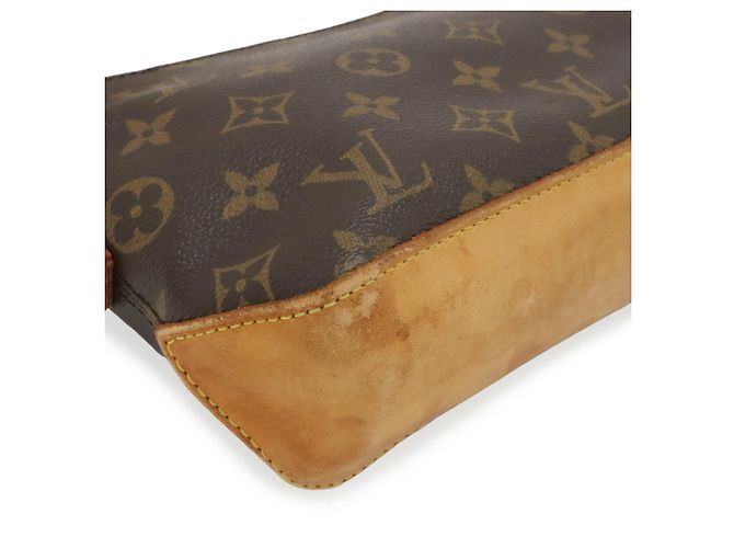 Bolso de hombro Louis Vuitton Monogram Trotteur Pochette Castaño Monograma - vista 4