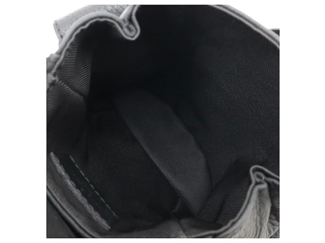 Borsa a tracolla Louis Vuitton Taurillon Christopher XS Nero - vista 7