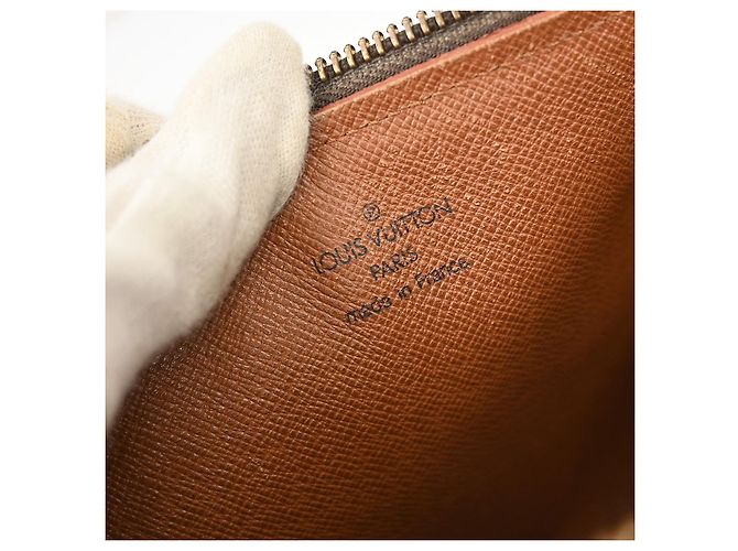 Borsa Louis Vuitton Papillon Monogram Canvas 26 Marrone - vista 4