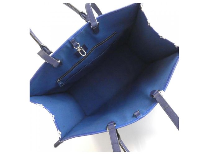 Borsa Louis Vuitton LV Escale OnTheGo GM Blu - vista 8