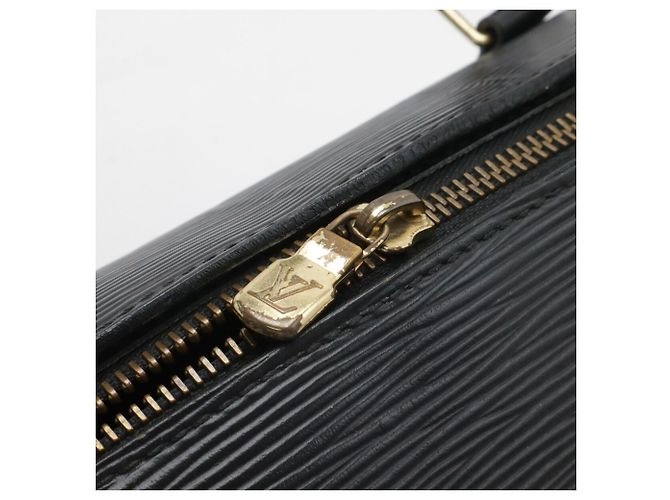 Borsa Louis Vuitton Epi Soufflot Nero - vista 6