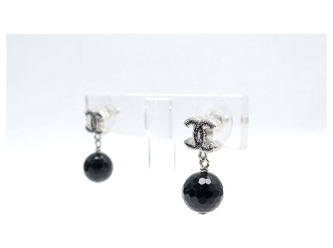 NEW CHANEL MINI CC LOGO PENDANT STRASS PEARL EARRINGS Silvery - view 3