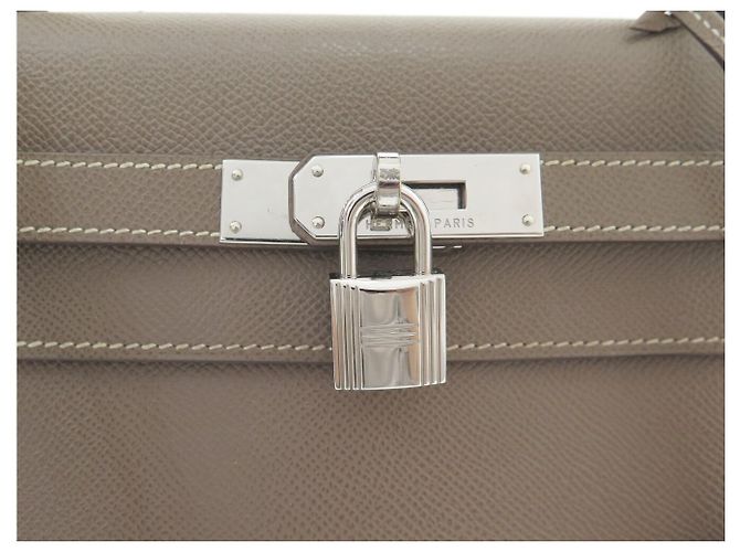 Hermès HERMES KELLY 35 SELLIER EPSOM LEDER TAUPE HANDTASCHE MIT SCHULTERRIEMEN - Ansicht 7