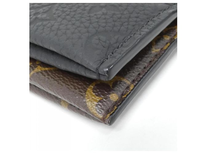 Borsa Pouch Trio Monogram in pelle Taurillon Louis Vuitton M59681 Nero - vista 3