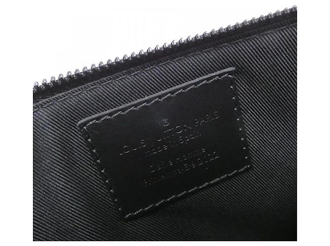Borsa Pouch Trio Monogram in pelle Taurillon Louis Vuitton M59681 Nero - vista 8