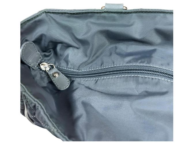 Borsa Tote Chanel Paris New York Line Coco Mark Marrone - vista 16