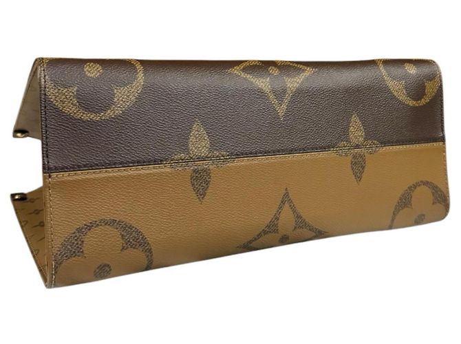 Borsa Tote Louis Vuitton OnTheGo MM Monogram Giant Marrone - vista 6