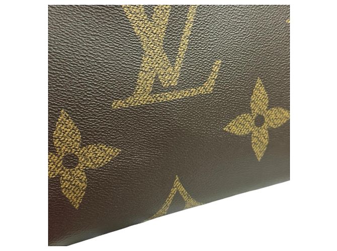 Borsa Tote Louis Vuitton OnTheGo MM Monogram Giant Marrone - vista 9