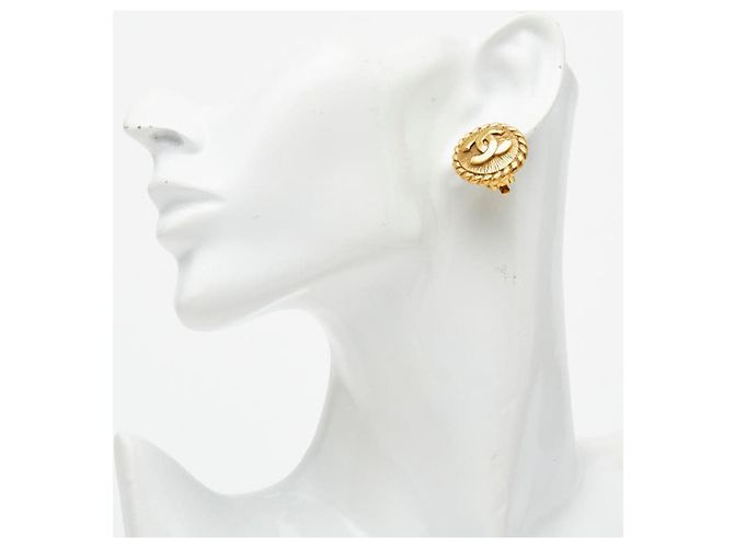 Orecchini a clip Chanel Coco Mark placcati oro D'oro - vista 5