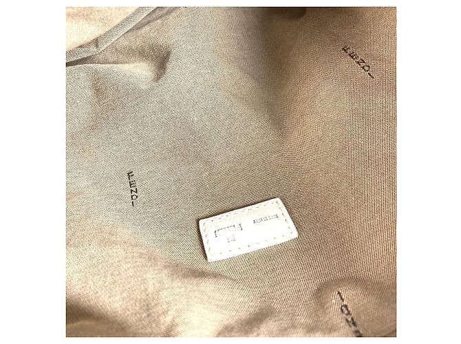 Fendi Zucca FF Logo Gürteltasche Weiß - Ansicht 14