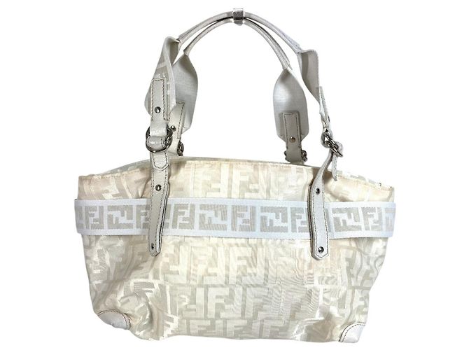 Fendi Zucca FF Logo Gürteltasche Weiß - Ansicht 2