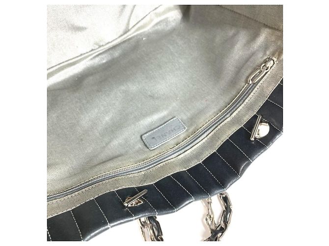 Borsa Tote Chanel New Mademoiselle CC Nero Argento - vista 9