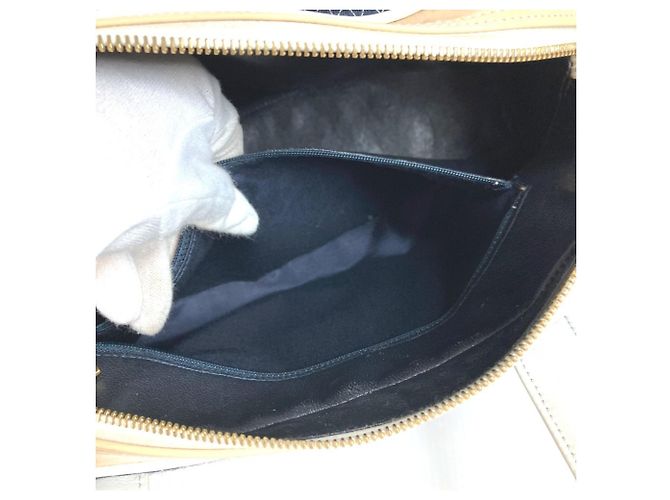 Bolso deportivo Chanel en lona azul marino Blanco - vista 15