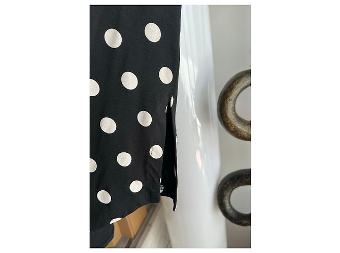 Munthe Plus Simonsen PLU Top sem mangas de bolinhas preto e branco PLÜ - vista 7