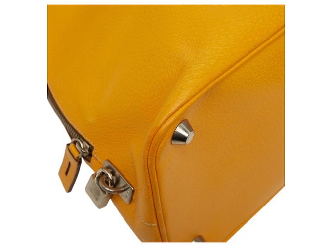 Borsa Boston in pelle gialla Prada Giallo - vista 7