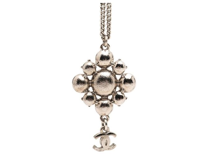 Timeless Collana con pendente a catena con il logo Coco di Chanel Argento - vista 2