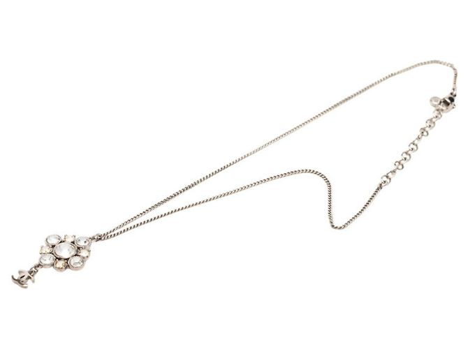 Timeless Collana con pendente a catena con il logo Coco di Chanel Argento - vista 3