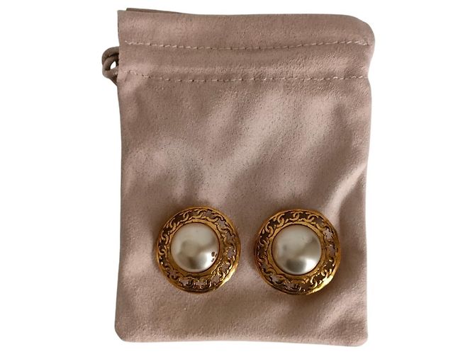 CHANEL 25 Coco Mark Metal Faux Pearl Clip Earrings Golden - view 6