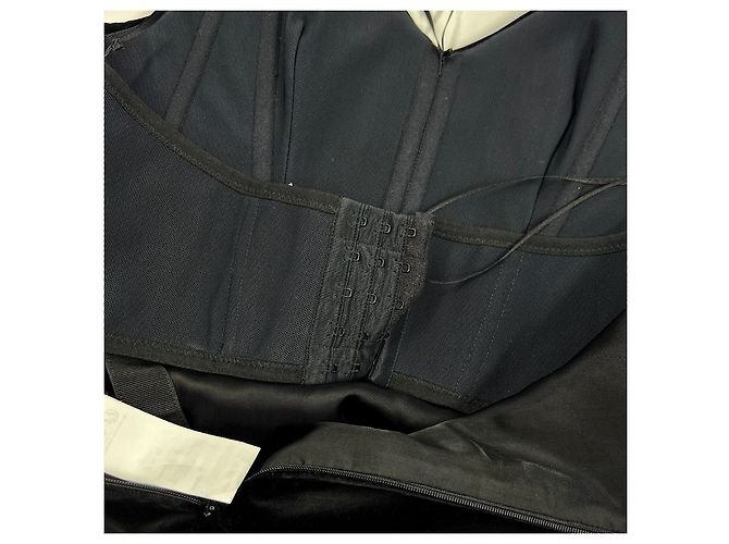 Loewe Schwarzes Samt-Midikleid mit V-Ausschnitt - Ansicht 5