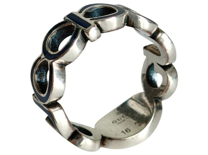 Gucci Interlocking GG Logo Ring aus Silber - Ansicht 4