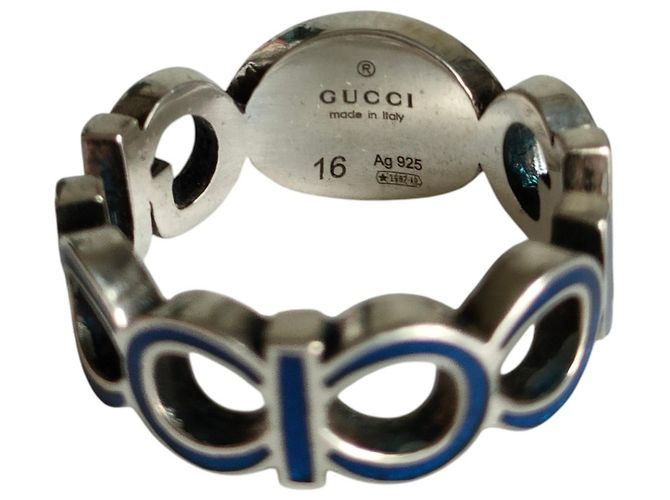 Gucci Interlocking GG Logo Ring aus Silber - Ansicht 5