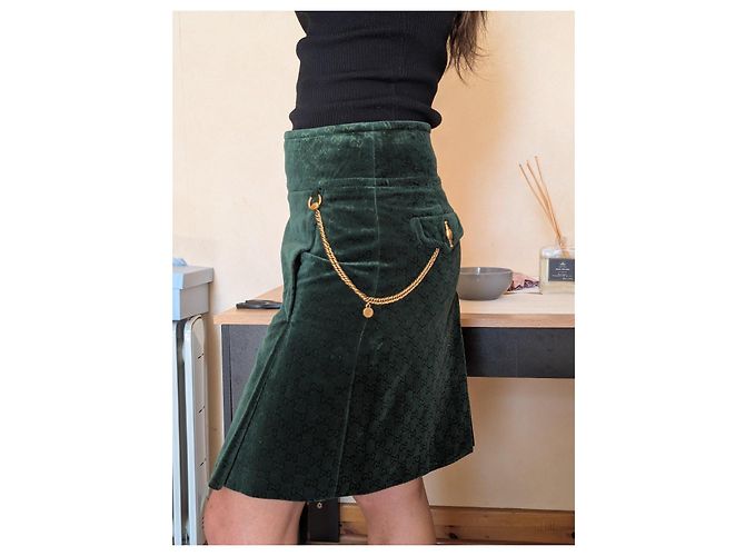 Gucci GG Monogramm Midirock aus grünem Samt - Ansicht 2