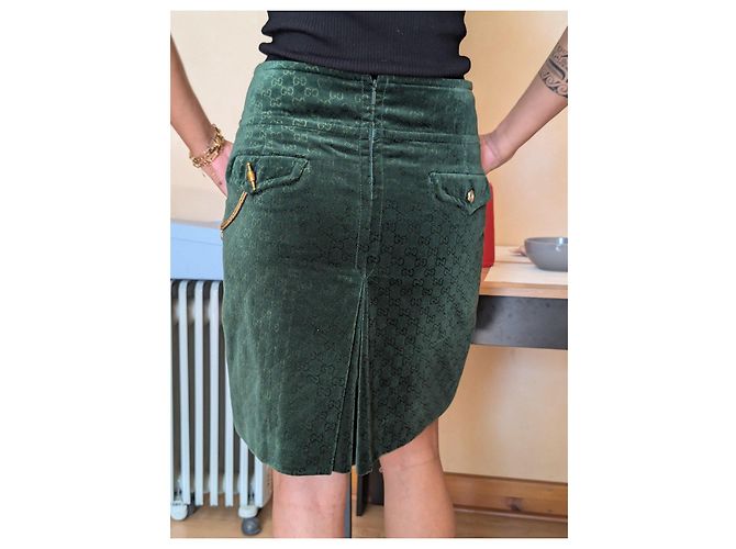 Gucci GG Monogramm Midirock aus grünem Samt - Ansicht 3