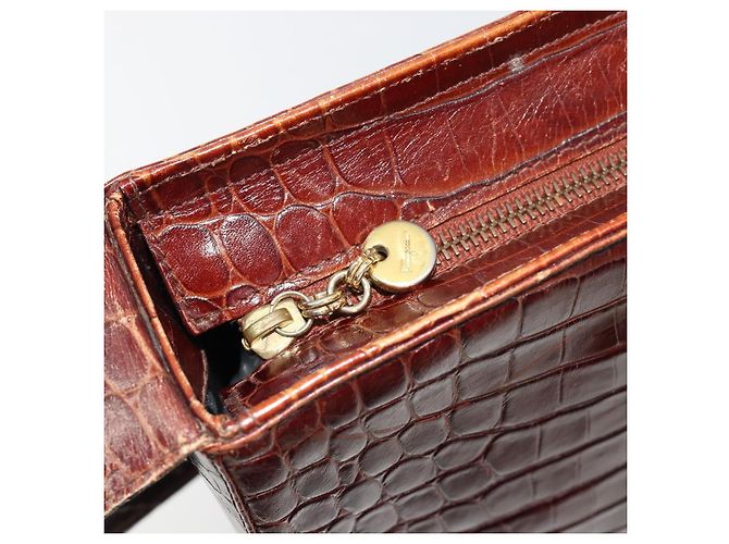 Borsa a Spalla Salvatore Ferragamo in Pelle Marrone e Oro Auth ka4542 D'oro - vista 16