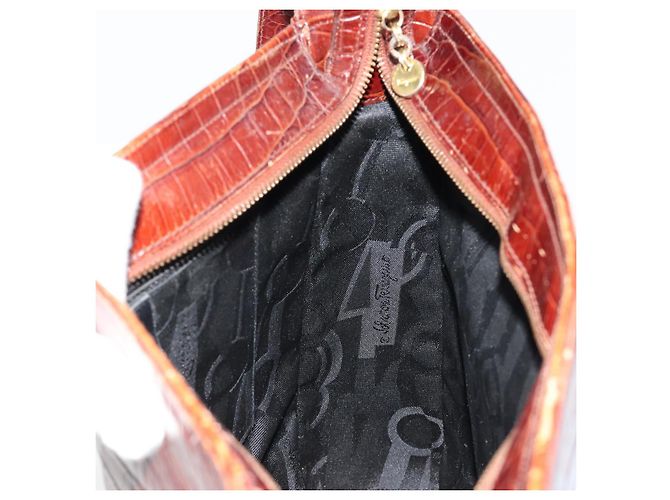 Borsa a Spalla Salvatore Ferragamo in Pelle Marrone e Oro Auth ka4542 D'oro - vista 19