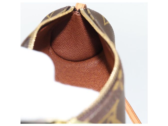 LOUIS VUITTON Pochette Monogram Papillon LV Auth 181681A Monograma - vista 19