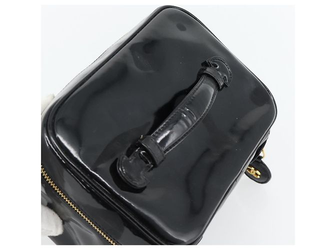 CHANEL COCO Mark Vanity Hand Bag Pelle Verniciata Nero Oro CC Auth 181704 D'oro - vista 6