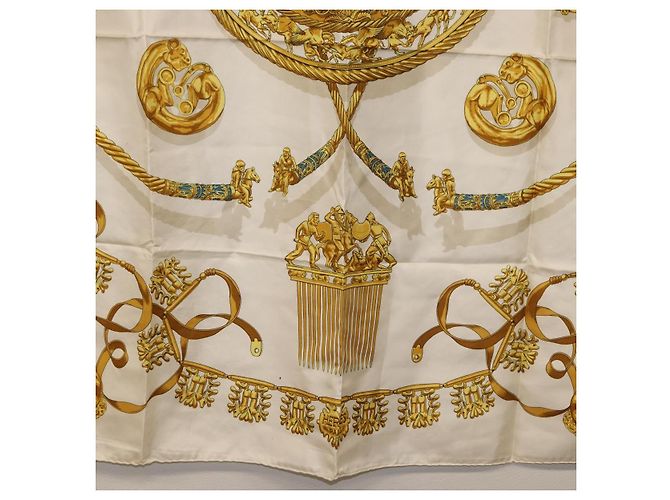 Hermès HERMES Carré 90 Schal "LES CAVALIERS D'OR" Seide Weiß Authentisch 181286 - view 9