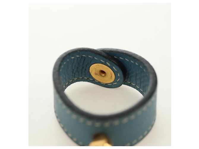 Hermès Handschuhhalter Charm aus Leder Hellblau Gold Auth 181292V Golden - Ansicht 8