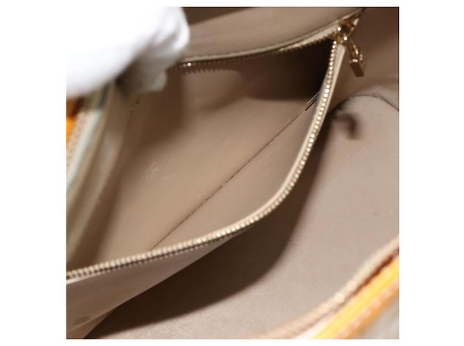 LOUIS VUITTON Borsa a mano Monogram Vernis Houston Beige M91004 LV Auth 171247 - vista 21