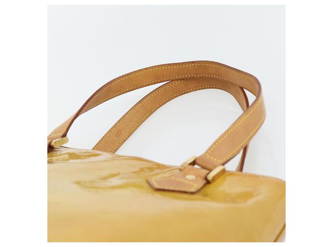 LOUIS VUITTON Borsa a mano Monogram Vernis Houston Beige M91004 LV Auth 171247 - vista 8