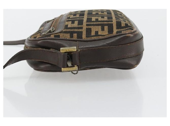 Bolsa de Ombro FENDI Zucca Canvas Preto Marrom Auth 182366 - vista 5