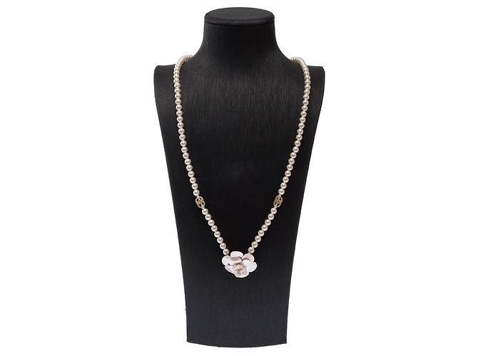 CHANEL Camelia Schmuck in Weißperle - 103518 - Ansicht 2
