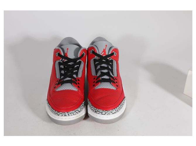 Autre Marque Air Jordan - Air Jordan 3 Retro SE 'Unite' (9 US) - vista 5