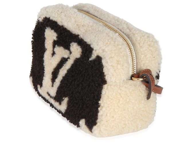 Louis Vuitton Teddy Fleece Monogram Beach Pouch Braun Beige - Ansicht 3
