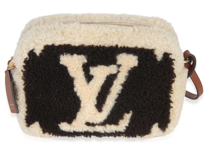 Louis Vuitton Teddy Fleece Monogram Beach Pouch Braun Beige - Ansicht 8