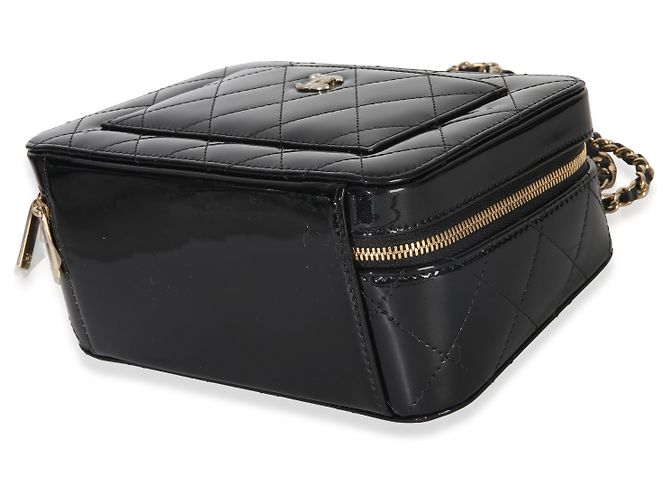 Vanity Chanel Black Quilted Patent Top Handle Con Catena Nero - vista 6