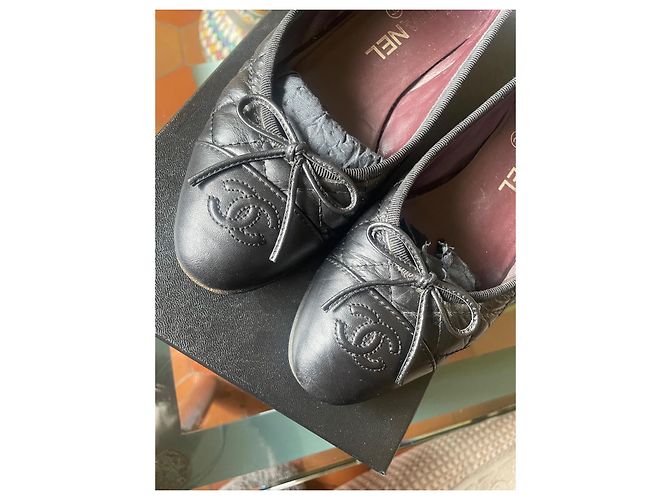 Chanel Bailarinas en piel acolchada negra Negro - vista 2