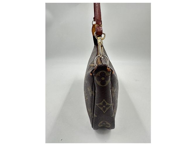 Louis Vuitton Pochette Accessori Monogram Canvas Marrone - vista 10