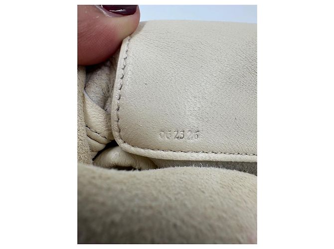 Borsa a mano Loewe Squeeze in pelle Crudo - vista 19