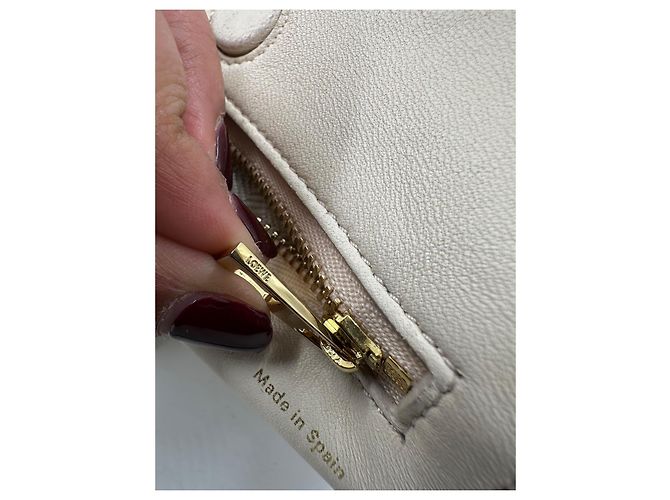 Borsa a mano Loewe Squeeze in pelle Crudo - vista 20