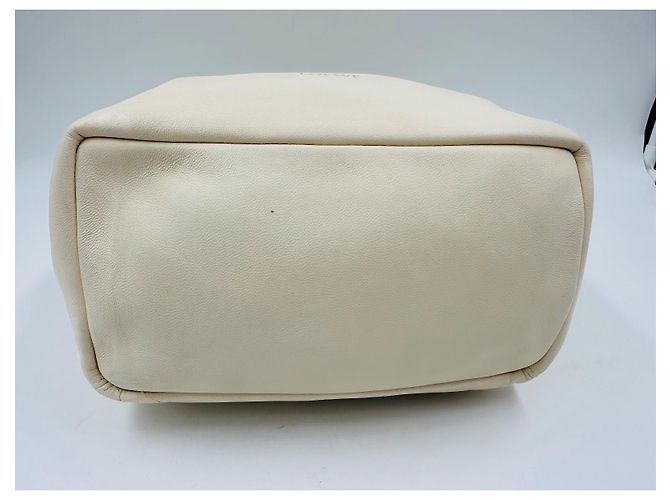Borsa a mano Loewe Squeeze in pelle Crudo - vista 9