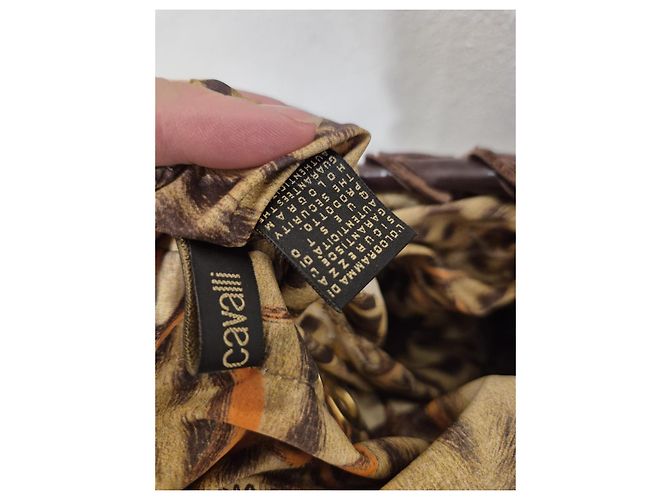 Roberto Cavalli Beuteltasche aus geflochtenem Leder Braun Leopardenprint - Ansicht 7